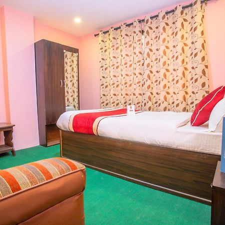 Oyo 137 Hotel Pranisha Inn Pashupatināth Exteriér fotografie